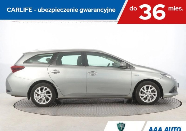 Toyota Auris cena 75000 przebieg: 98602, rok produkcji 2018 z Piekary Śląskie małe 172